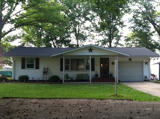 120 Seven Acre Rd, Marshall, IL 62441