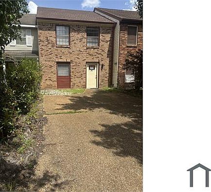 3rd image of 384 Brookwood Lake Pl