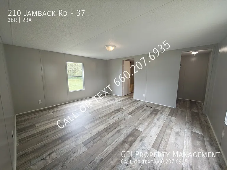210 Jamback Rd #37 — Photo 10