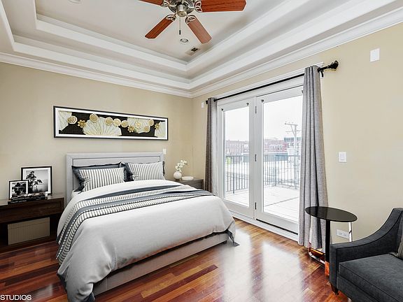 5th image of 1523 W Montana St #3