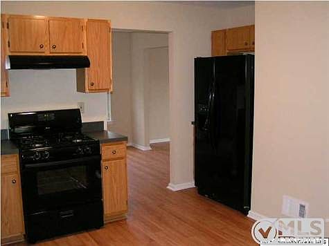 4th image of 17 Isabella Dr