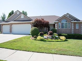 1948 E 200 S, Layton, UT 84040