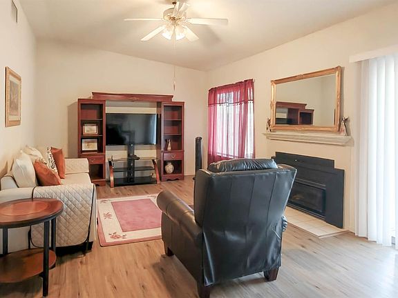 3rd image of 2751 Sierra Madre Ct