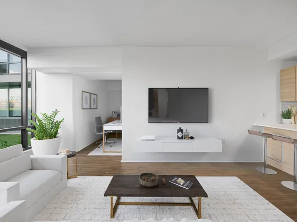 2030 Hudson Street image 123 of 284