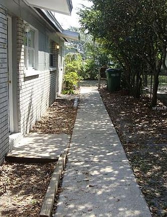 3rd image of 10009 N Aster Ave