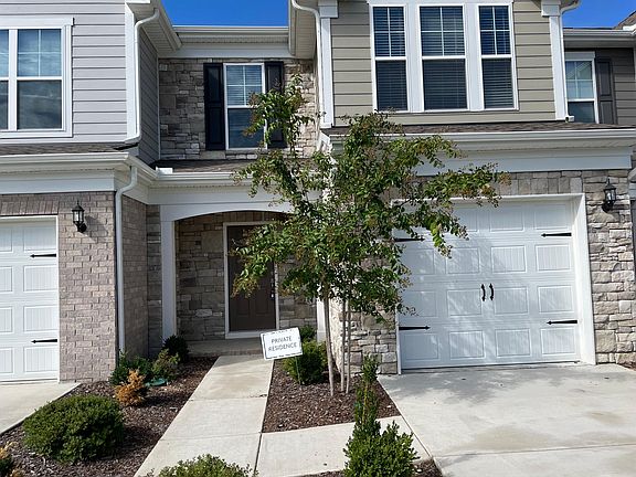 2nd image of 2428 Salem Creek Ct