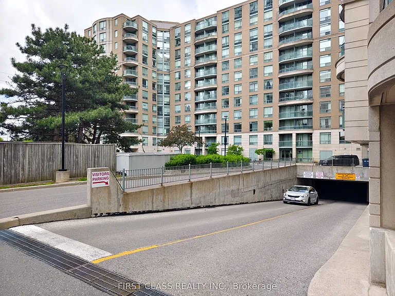 8 Pemberton Ave #606 — Photo 33