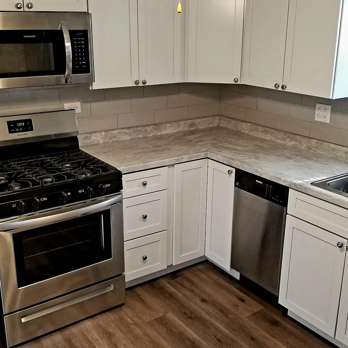 1 bed, 1000 sqft, $1,600 — Photo 1