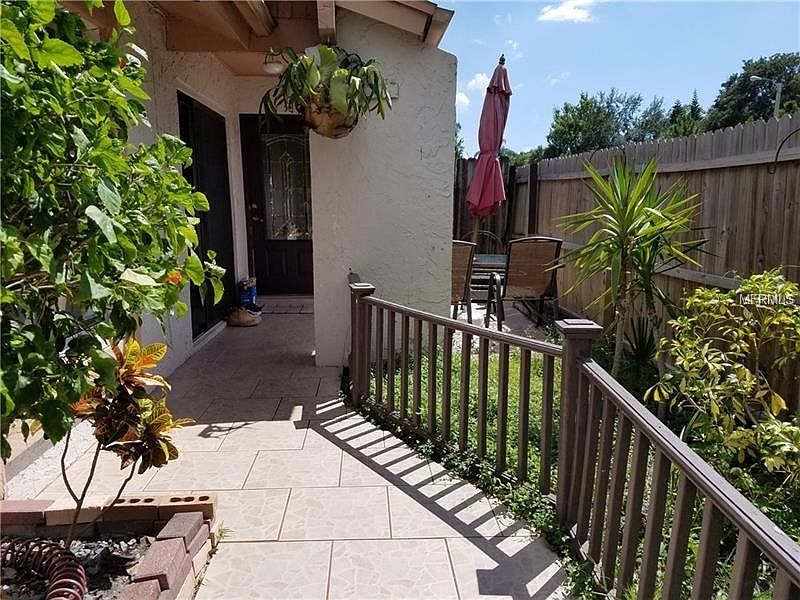 1st image of 10558 Parkcrest Dr