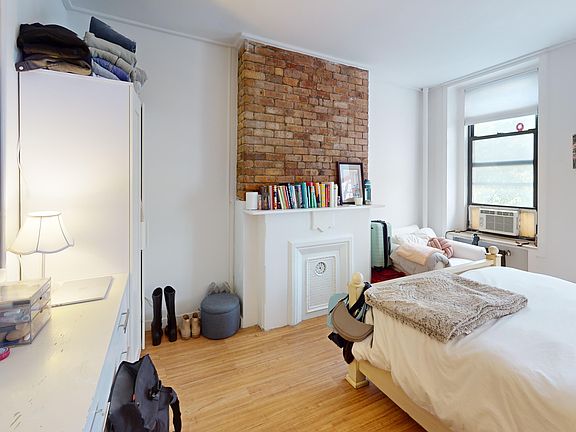 2nd image of 365 3rd Ave APT 3B