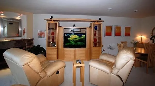 101 Antigua Ct — Photo 4