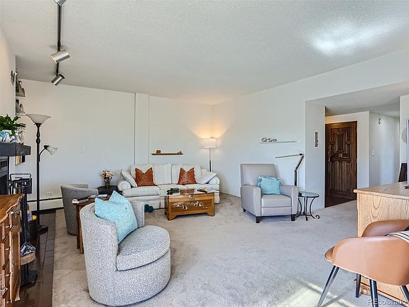 5th image of 799 Dahlia Street #7A