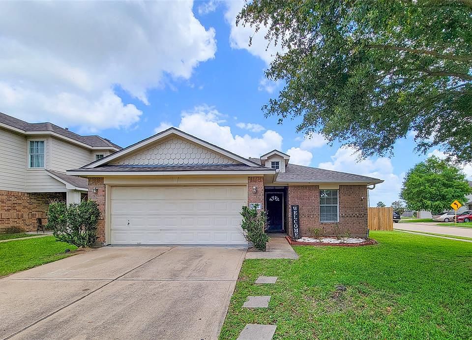 1st image of 20502 Baden Hollow Ln