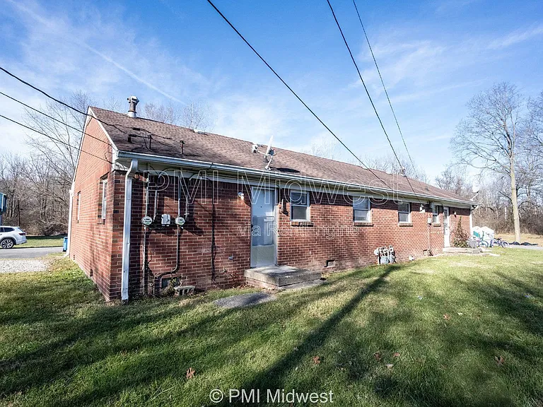 5843 Woodside Dr — Photo 23