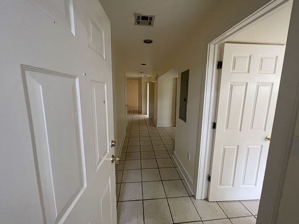 1st image of 1214 S Elgin Ave #10