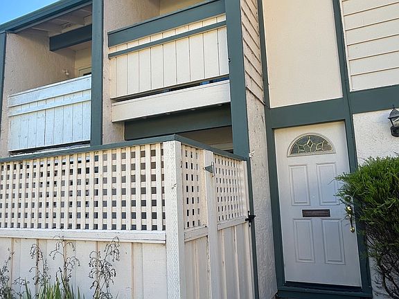 2nd image of 1365 Terra Nova Blvd