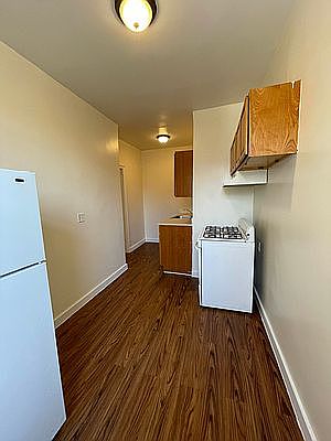 3rd image of 37-47 61st St #G5