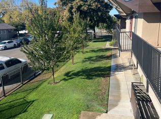 1305 W El Monte St #11, Stockton, CA 95207