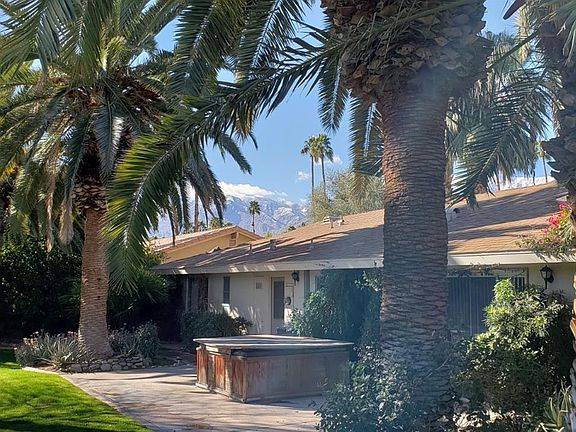 2nd image of 1320 S San Mateo Dr