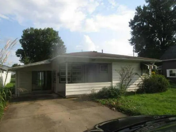 303 W South St, Carmichaels, PA 15320