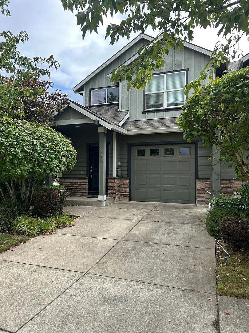 3 Bedroom, 2.5 Bath Condo in NW McMinnville- Great Location — Photo 1
