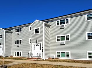 234 Railroad St APT A4, Abington, MA 02351