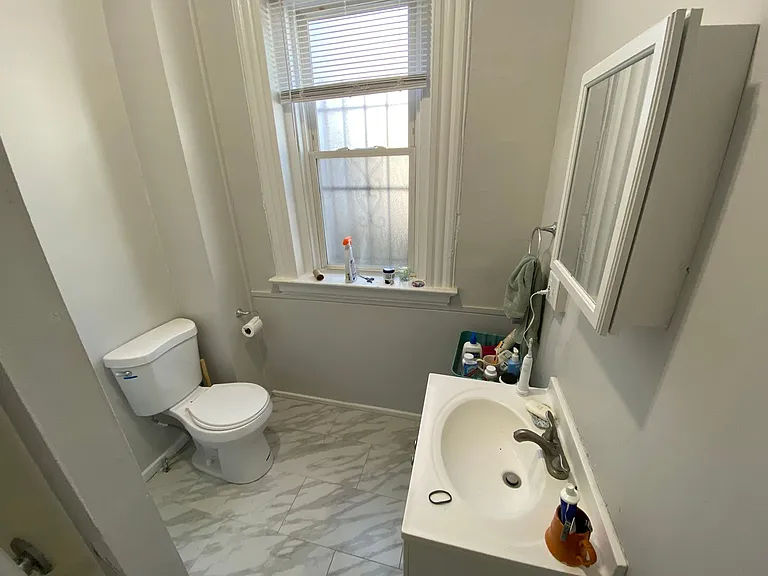 65 Edgewood Ave — Photo 21