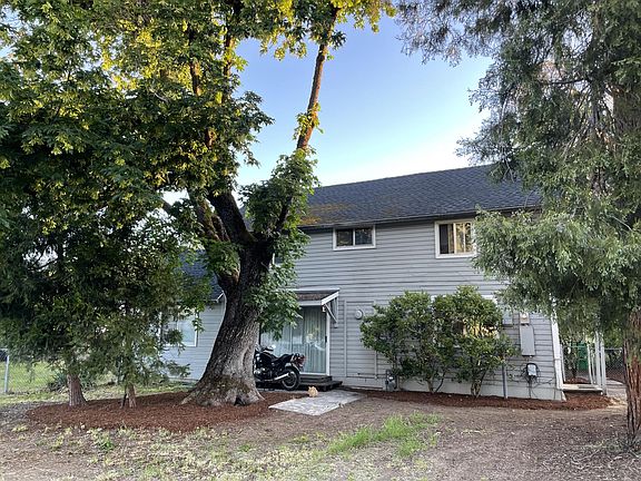 5th image of 603 N 1st Ave