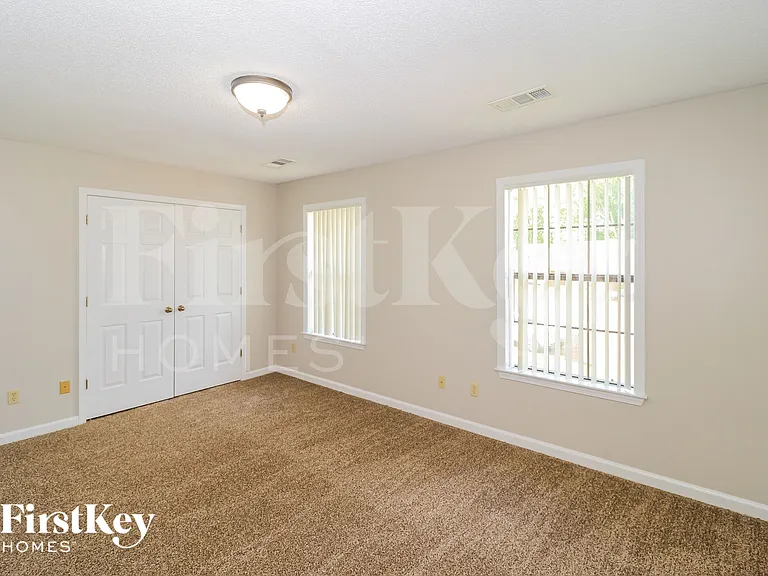 6417 Eagle Valley Cv — Photo 12