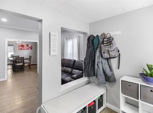 2242 Lyon St, Des Moines, IA 50317