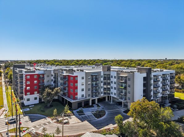 5900 S Congress Ave #402