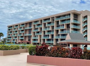 1 Key Capri APT 104W, Treasure Island, FL 33706