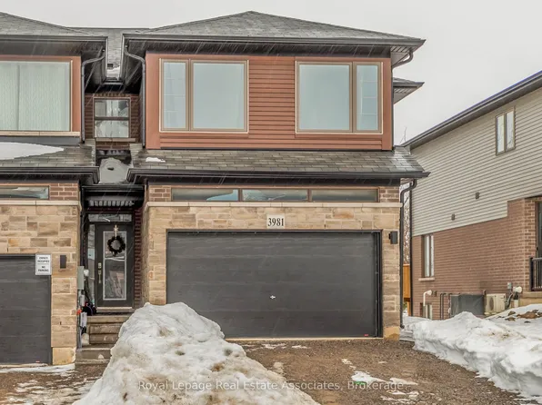 3981 Crown St, Lincoln, ON L3J 0S7