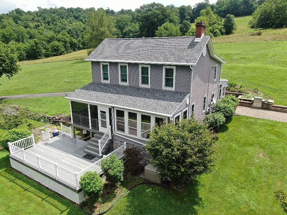 1st image of 426 Station Rd