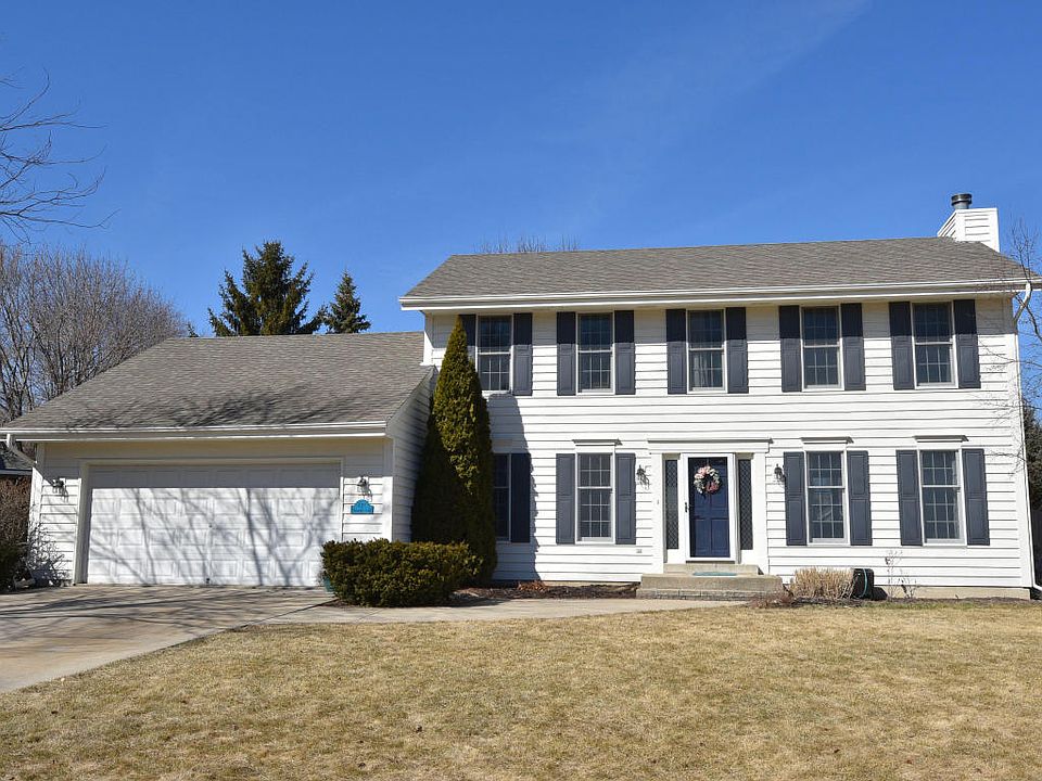 2nd image of 622 Fairhurst Ln