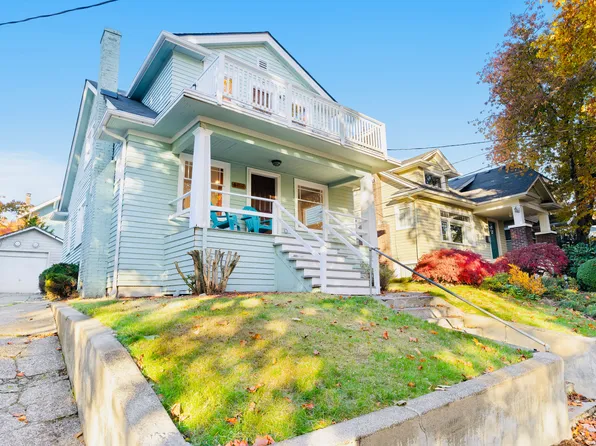 4551 4th Ave NE #B, Seattle, WA 98105