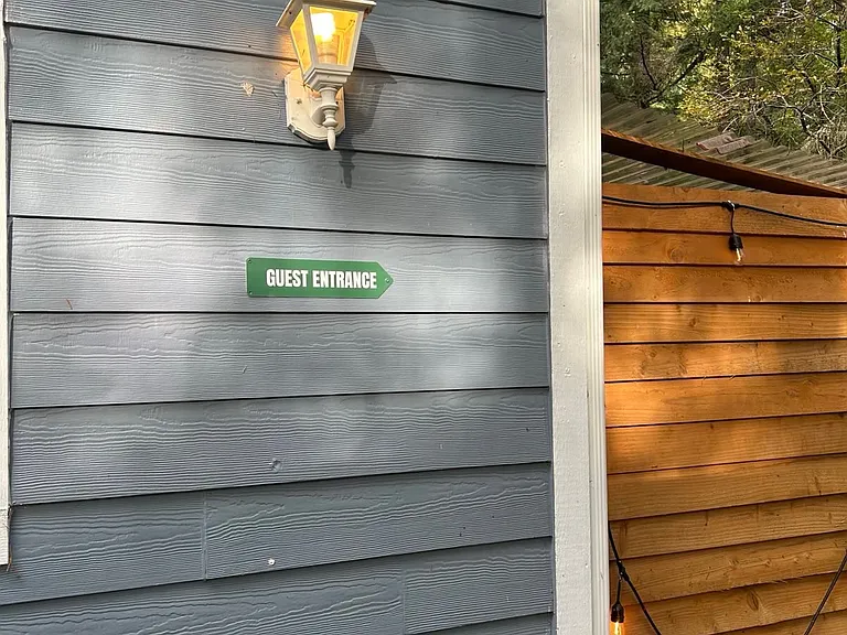 1667 SE Ellis Ct #1 — Photo 13