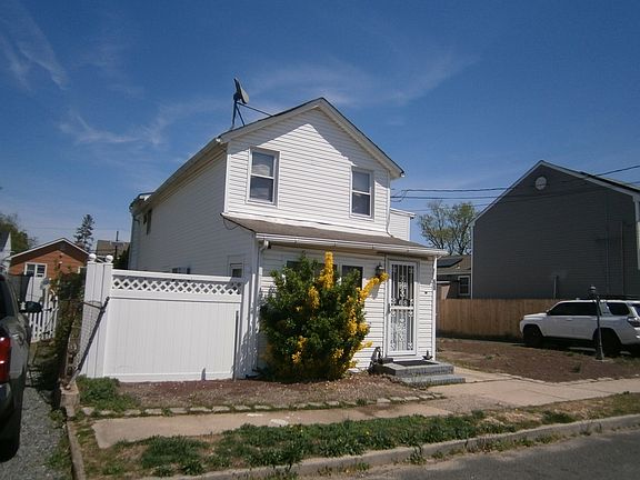 2nd image of 68 Bismark Ave