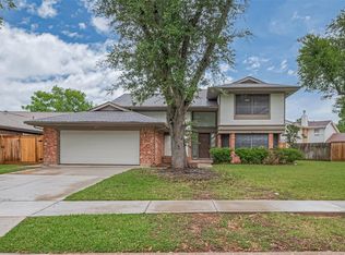2115 Streamcrest Ln, Sugar Land, TX 77479