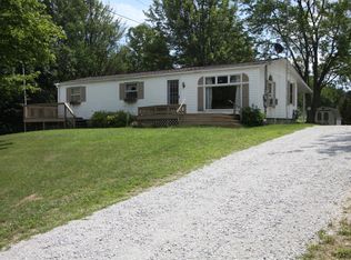 2817 W Garfield Rd, New Era, MI 49446