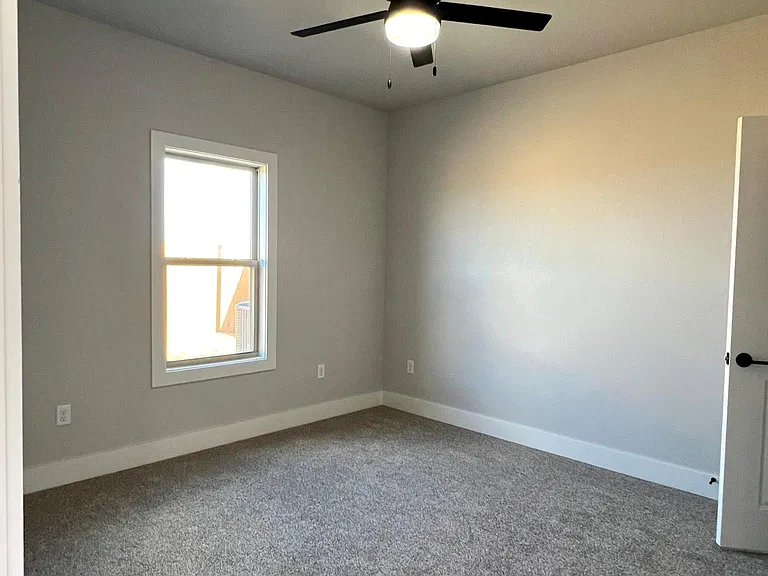 5815 Virginia Ave — Photo 8