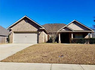 3514 Chesterfield Dr, Semmes, AL 36575