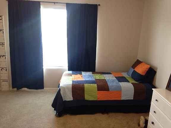 4th image of 2777 W Willow Dr