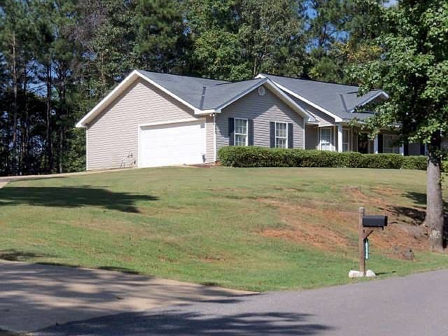 2nd image of 15220 Wire Rd