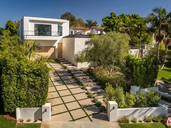 324 S Medio Dr, Los Angeles, CA 90049