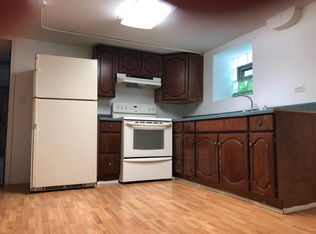 5800 W Eddy St #G, Chicago, IL 60634