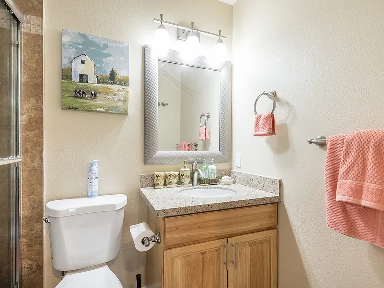 888 Golden Saratoga-Cupertino Apartment Homes — Photo 61