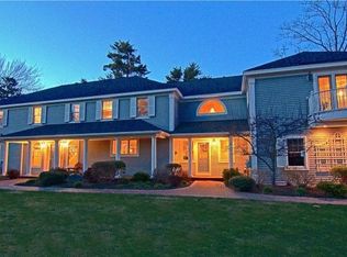 7 Locke Rd, Rye, NH 03870