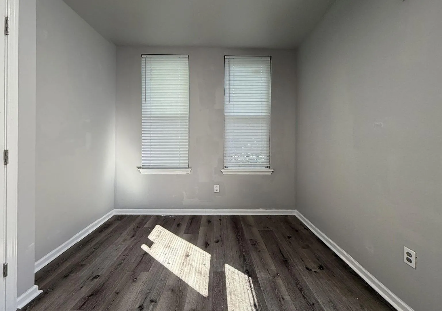 Modern 3-Bed, 1.5-Bath Two-Story Home in West Philadelphia — Photo 3
