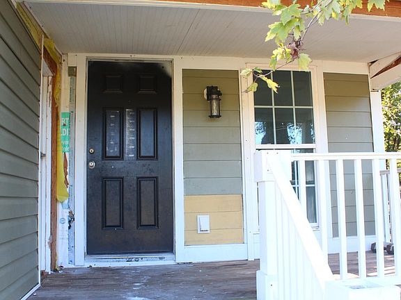 2nd image of 130 Folly Rd.